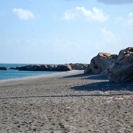 Duquesa Seaview Marina Apartment