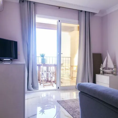 Duquesa Seaview Marina Apartment *